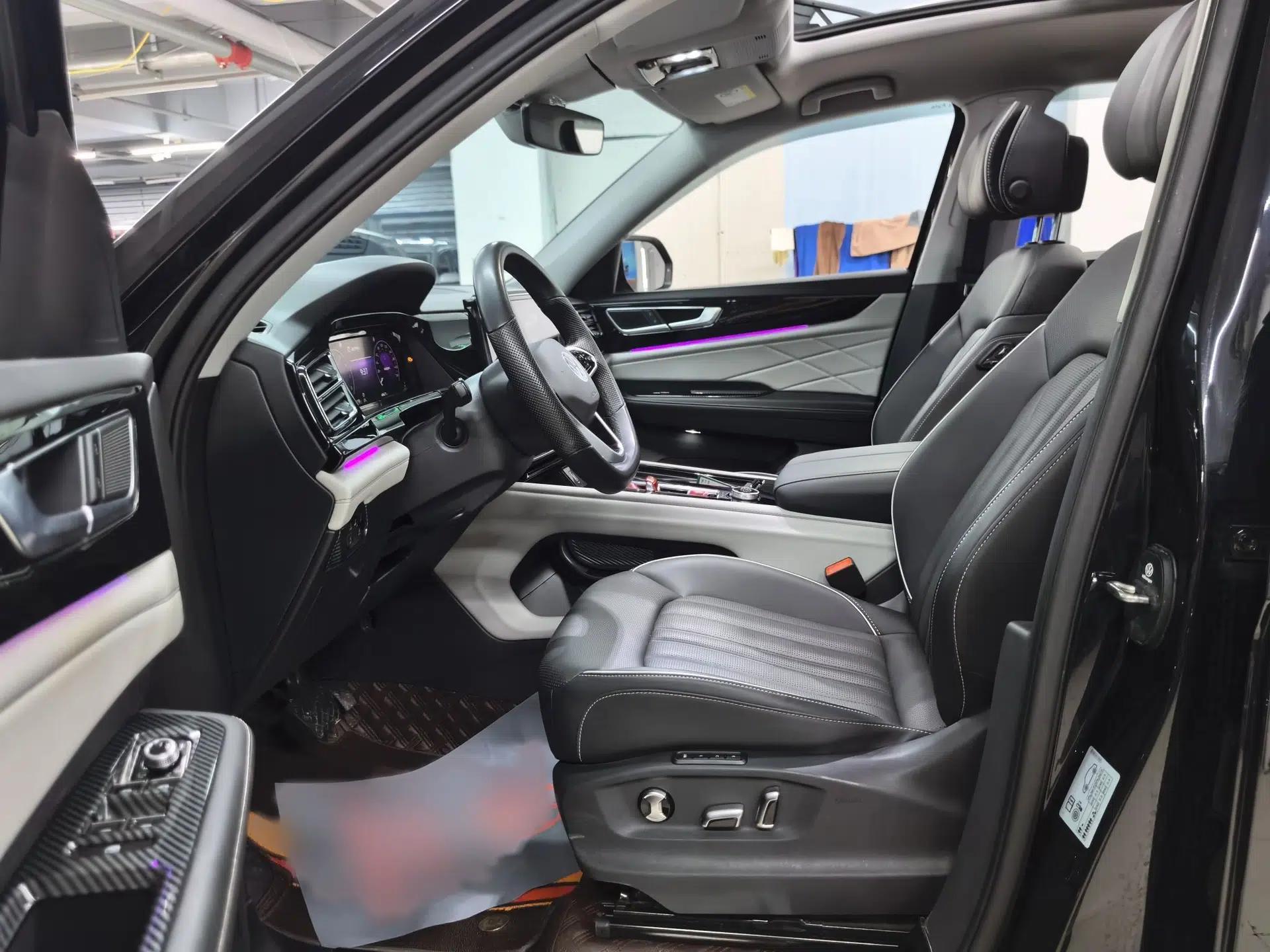 Volkswagen Teramont 2023 380TSI Four-Wheel Drive Prestige Luxury Edition — миниатюра 21