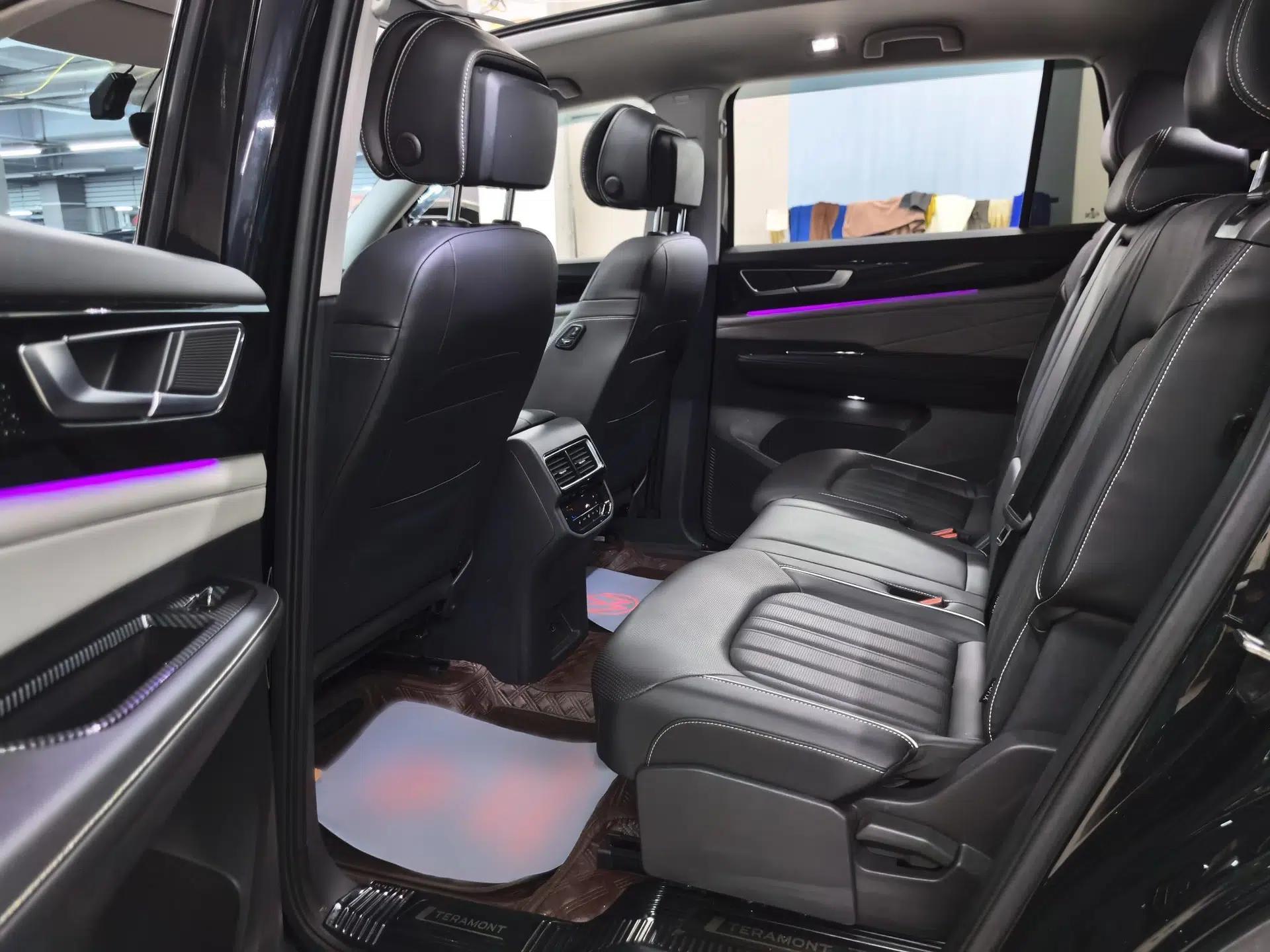 Volkswagen Teramont 2023 380TSI Four-Wheel Drive Prestige Luxury Edition — миниатюра 23