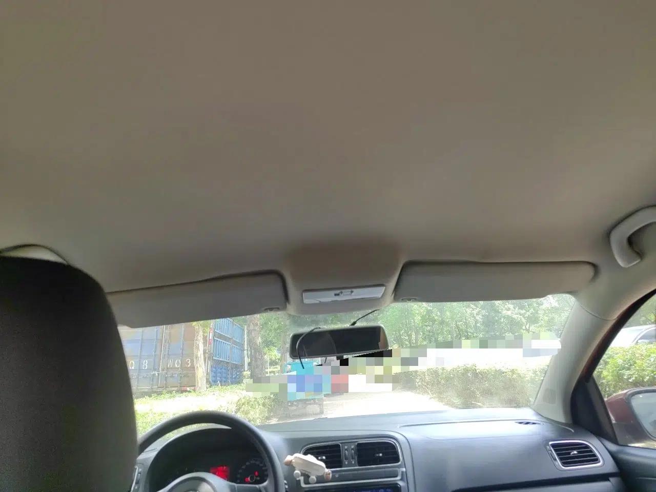 Volkswagen Polo 2011 1.6L Automatic ZhiShang Version — миниатюра 18