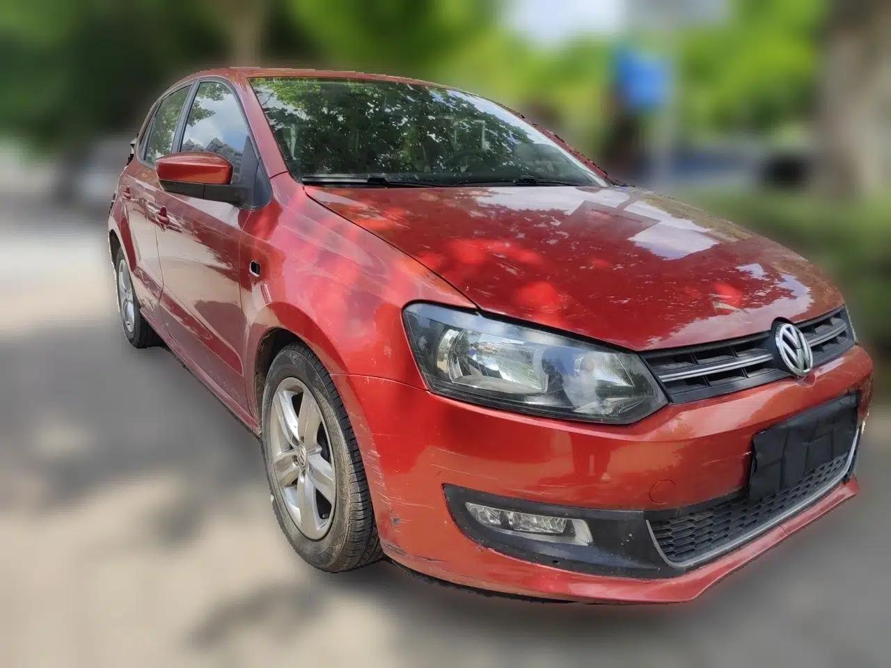 Volkswagen Polo 2011 1.6L Automatic ZhiShang Version — миниатюра 3