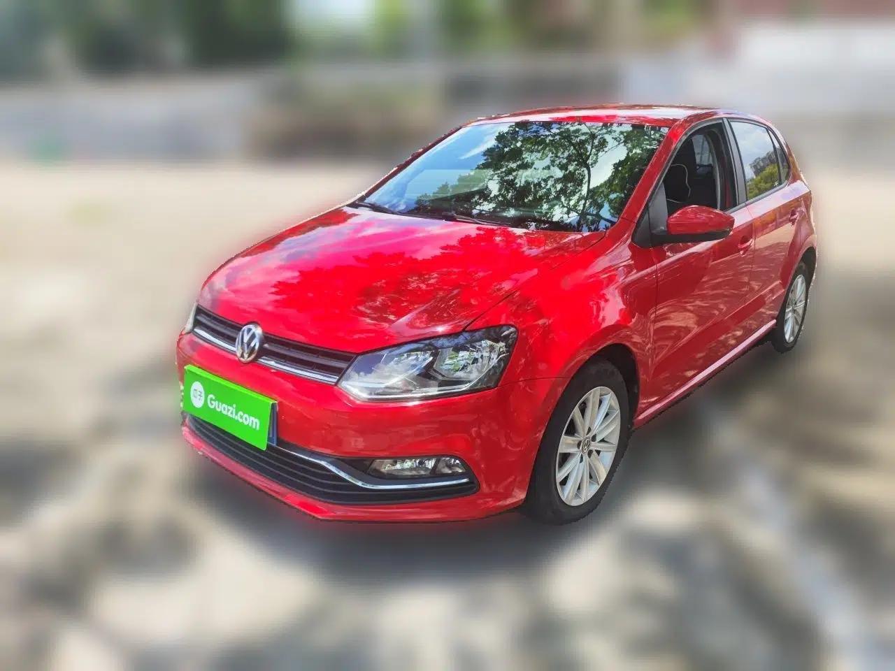 Volkswagen Polo 2014 1.6L Manual Comfort Edition — миниатюра 1