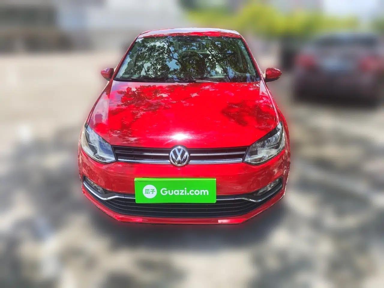 Volkswagen Polo 2014 1.6L Manual Comfort Edition — миниатюра 2