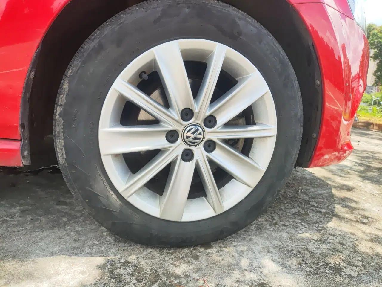Volkswagen Polo 2014 1.6L Manual Comfort Edition — миниатюра 8