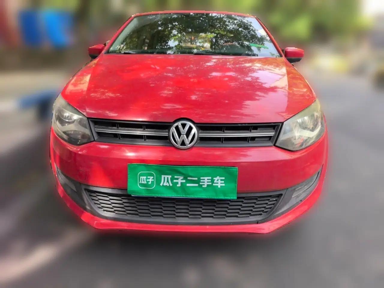 Volkswagen Polo 2013 1.6L Manual Comfort Edition — миниатюра 2