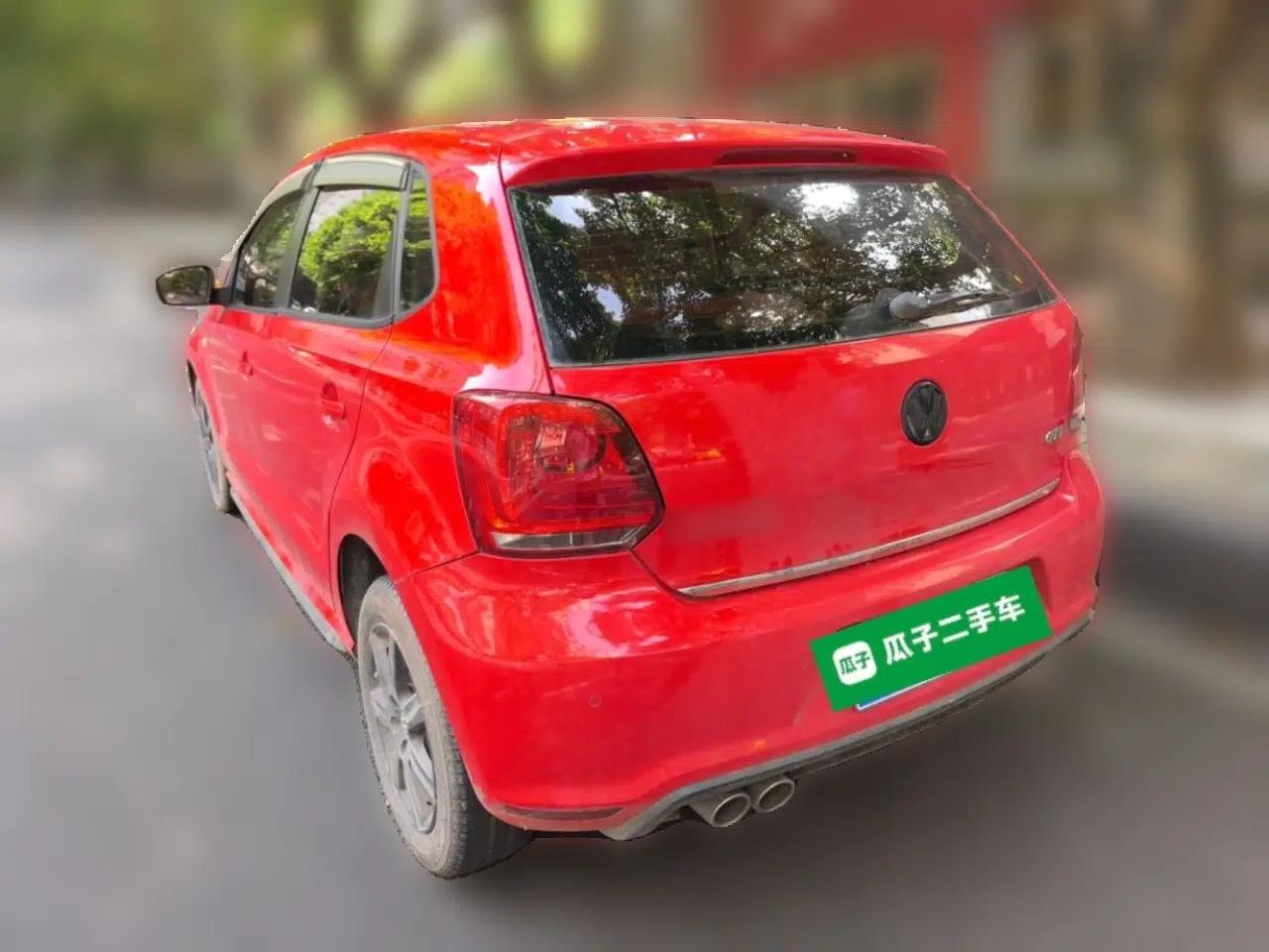Volkswagen Polo 2013 1.6L Manual Comfort Edition — миниатюра 4