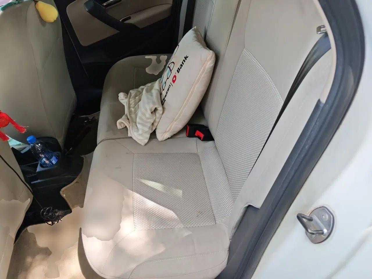 Volkswagen Polo 2011 1.4L Automatic ZhiShang Version — миниатюра 17