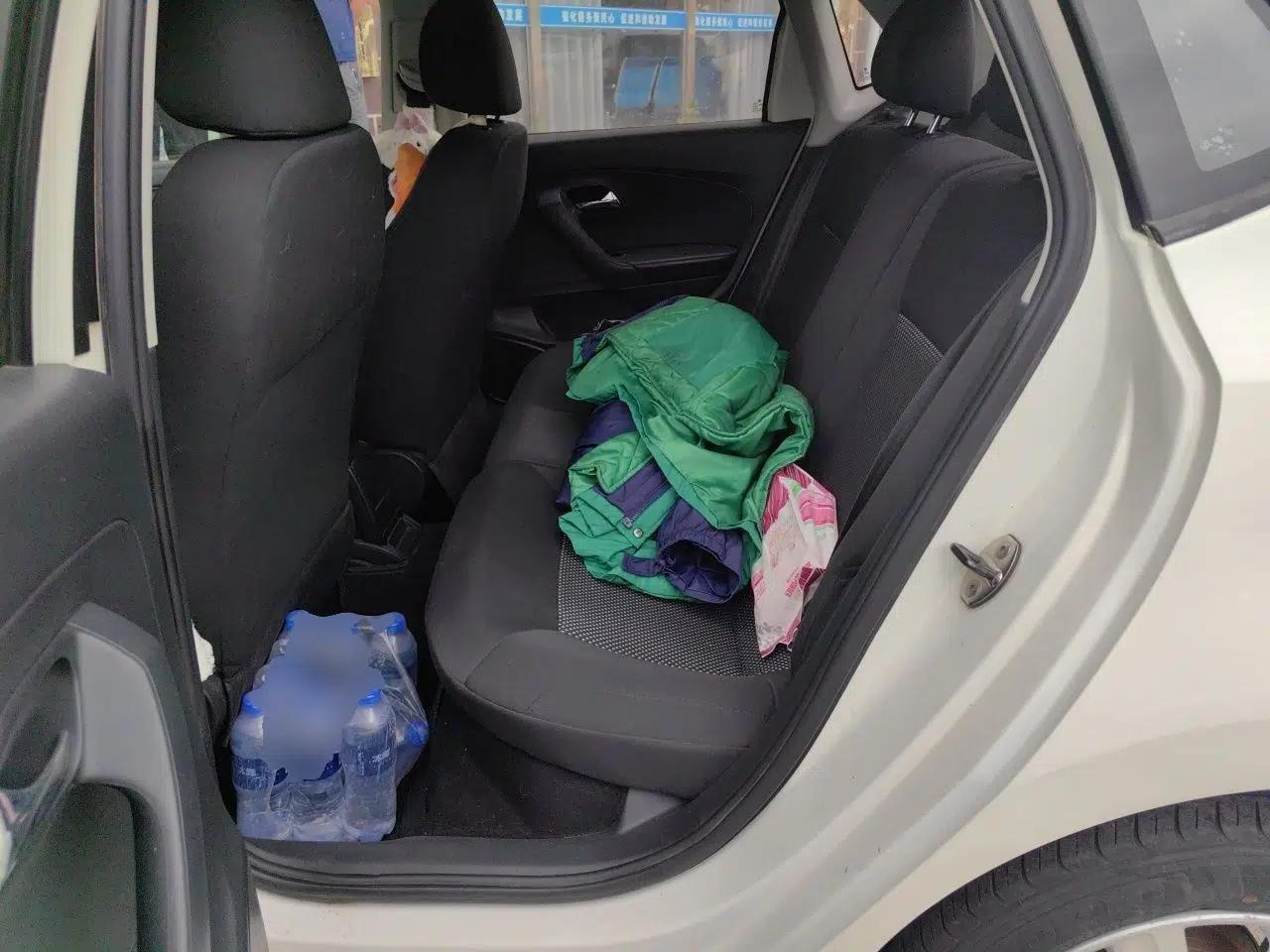 Volkswagen Polo 2013 1.6L Automatic Comfort Edition — миниатюра 17