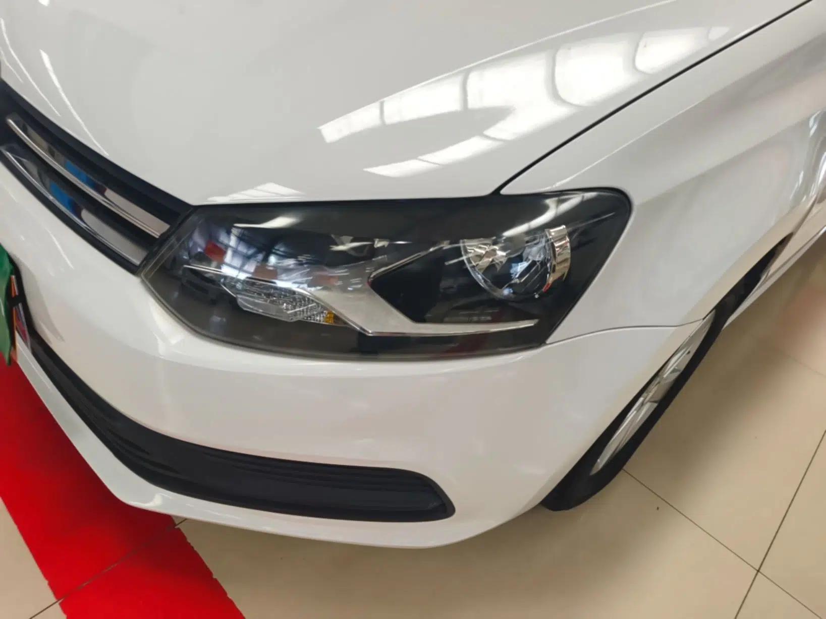 Volkswagen Polo 2016 1.4L Automatic Trendy Model — миниатюра 8