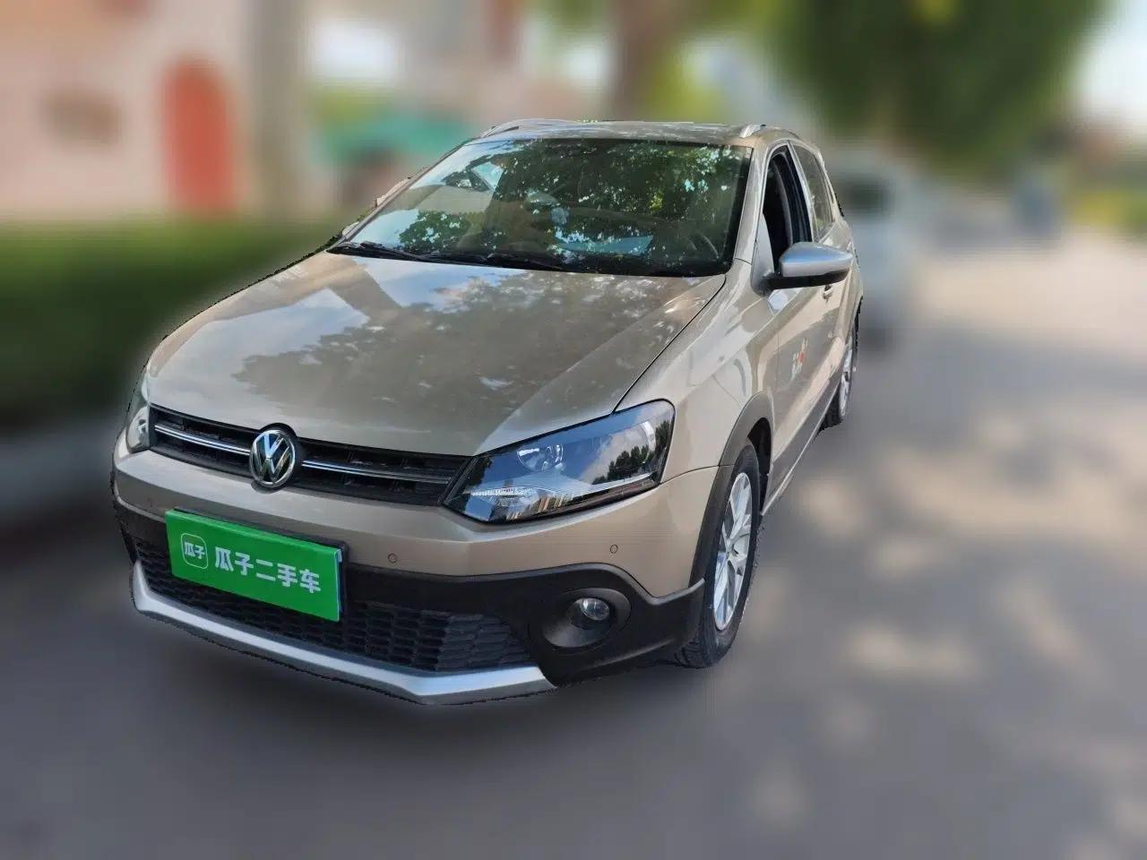 Volkswagen Polo 2014 1.6L Cross Polo Automatic — миниатюра 1