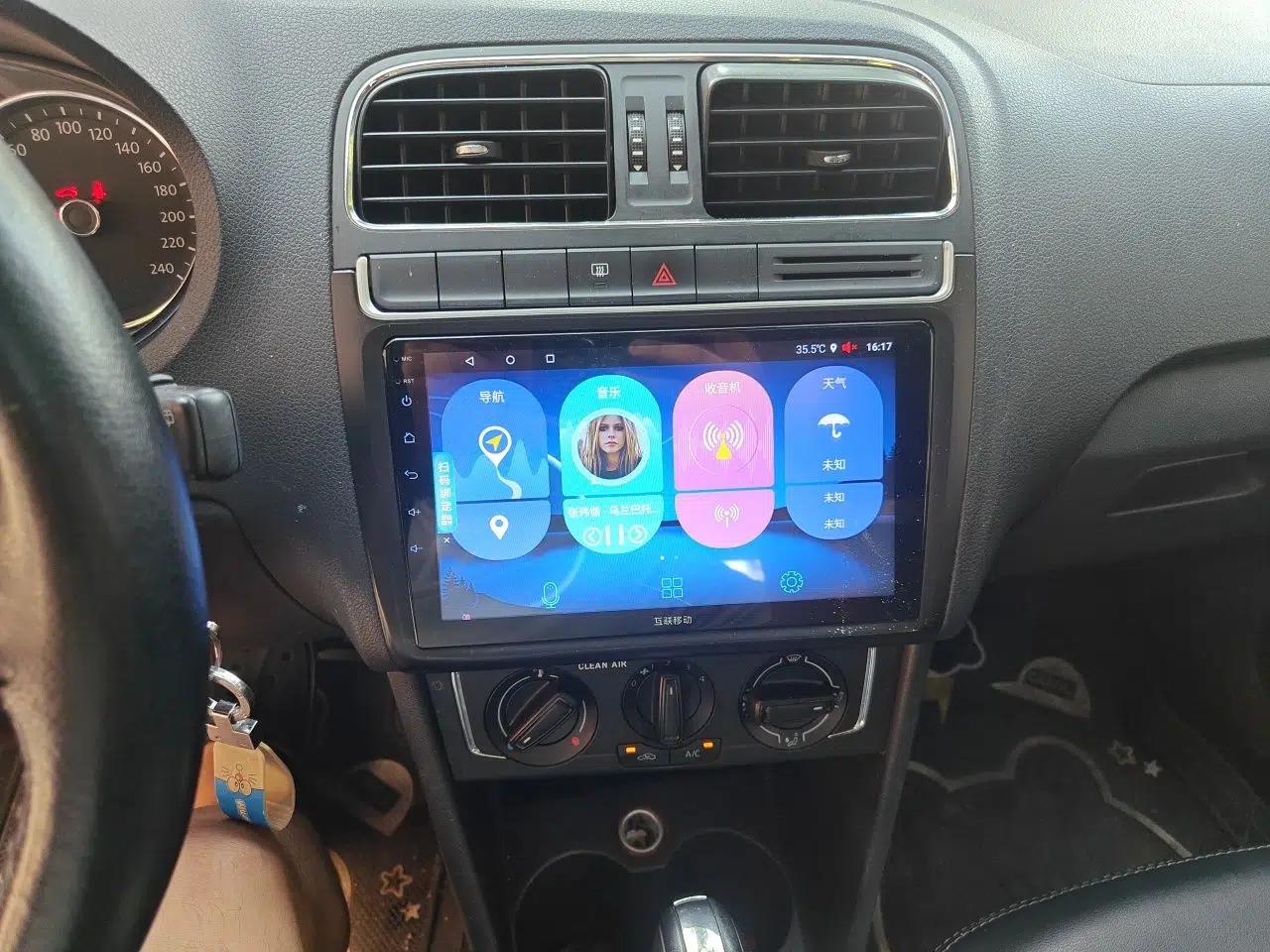 Volkswagen Polo 2016 1.6L Automatic Comfort Model — миниатюра 13