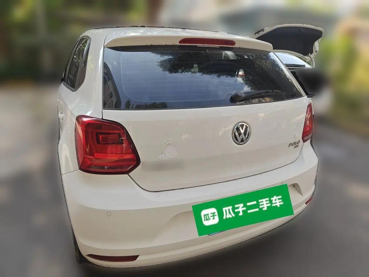 Volkswagen Polo 2016 1.6L Automatic Comfort Model — миниатюра 4