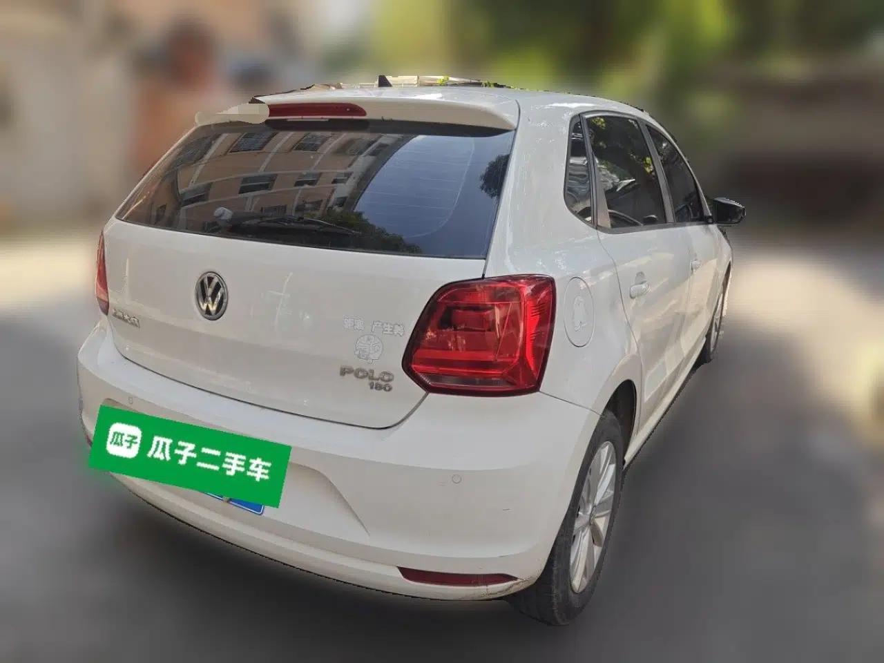 Volkswagen Polo 2016 1.6L Automatic Comfort Model — миниатюра 6
