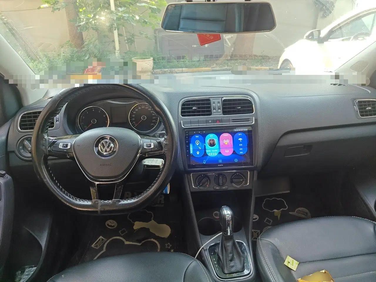 Volkswagen Polo 2016 1.6L Automatic Comfort Model — миниатюра 9