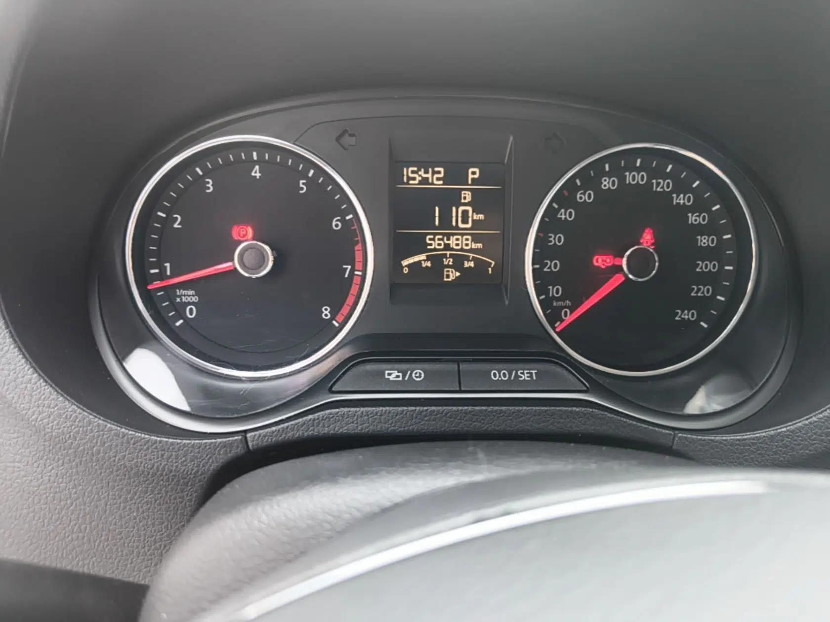 Volkswagen Polo 2018 1.5L Automatic Enjoyment Model — миниатюра 14