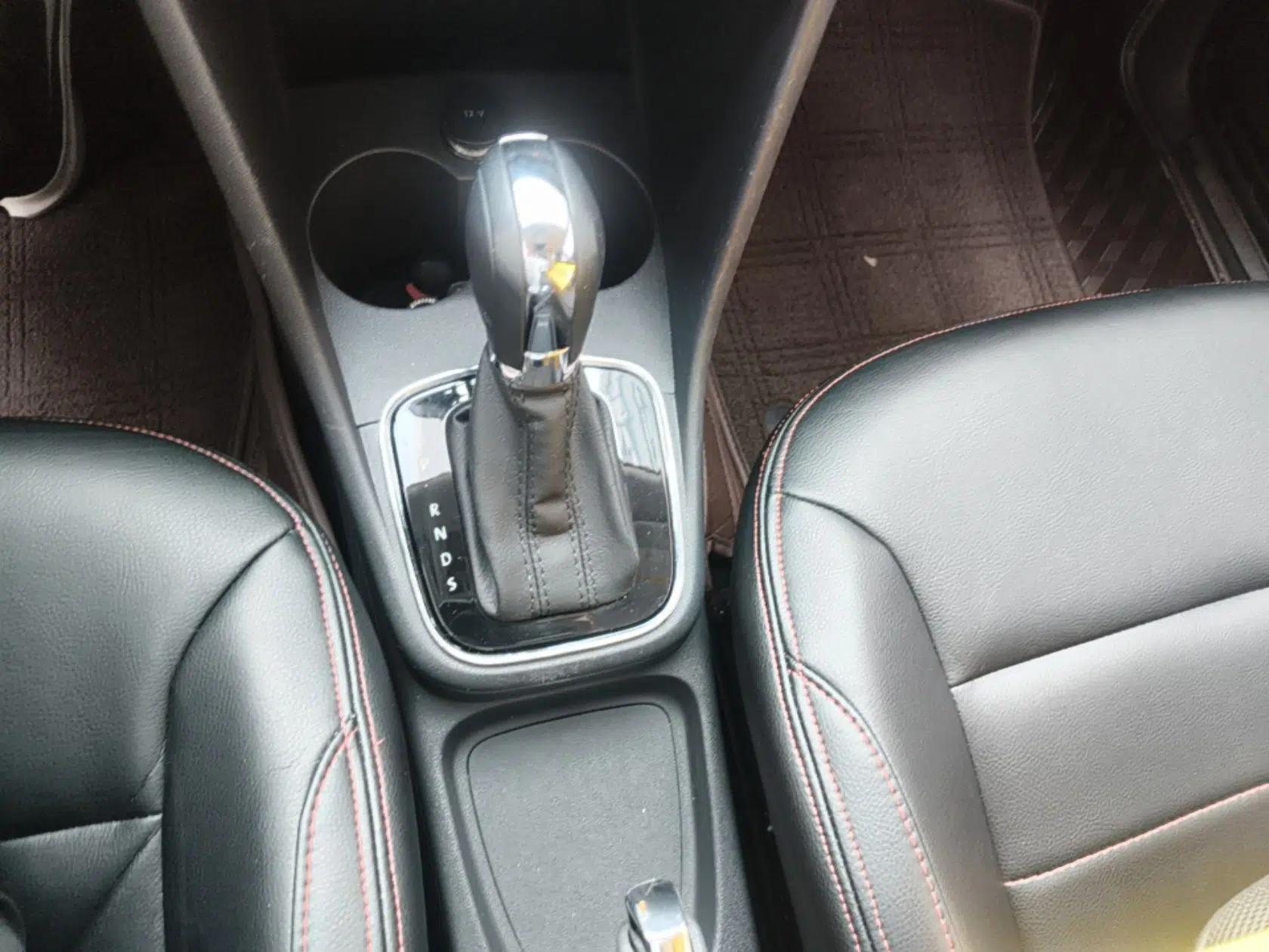 Volkswagen Polo 2018 1.5L Automatic Enjoyment Model — миниатюра 16