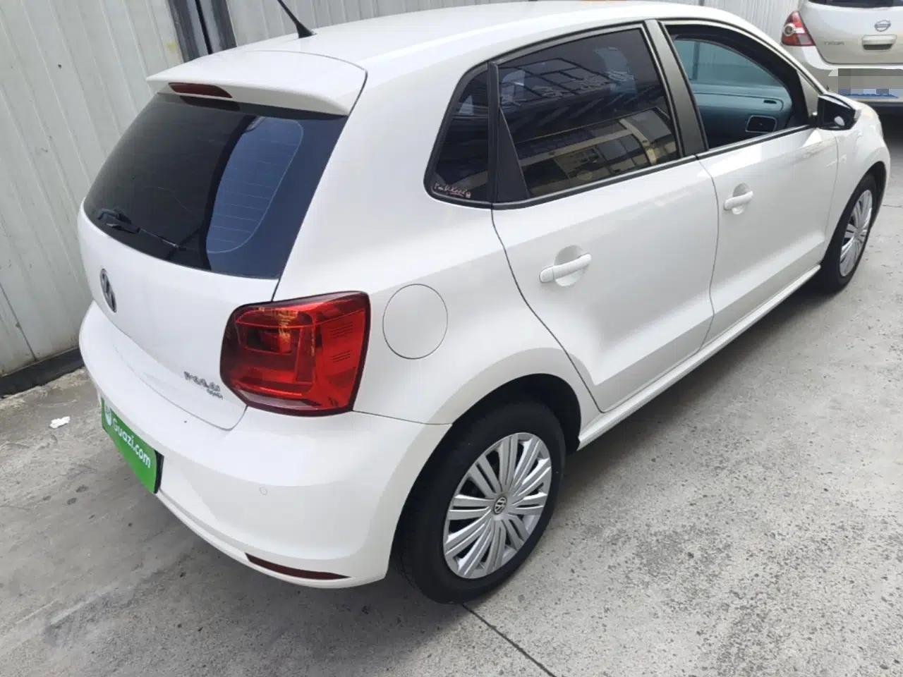 Volkswagen Polo 2018 1.5L Automatic Enjoyment Model — миниатюра 6