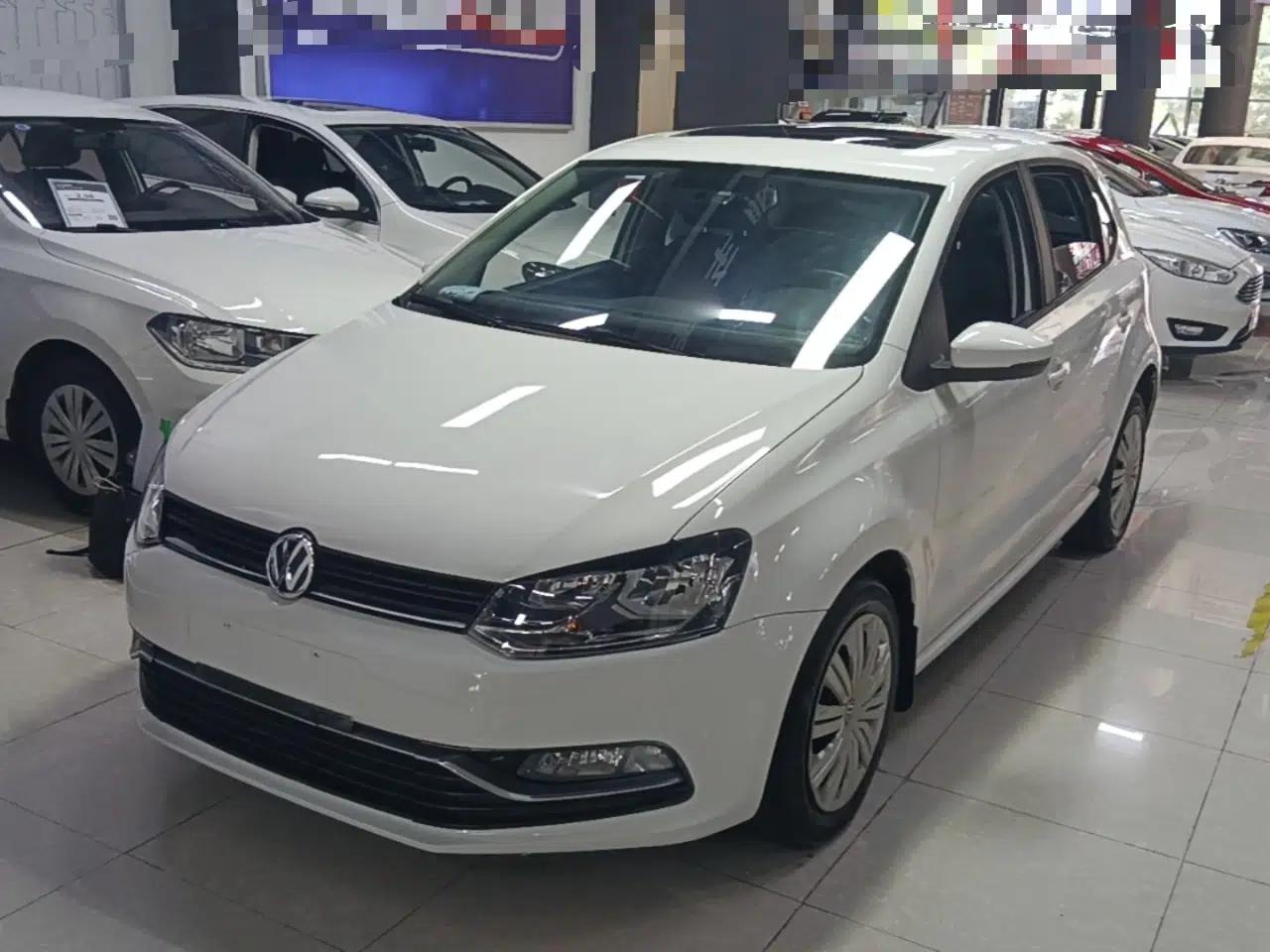 Volkswagen Polo 2018 1.5L Automatic Enjoyment Model — миниатюра 1