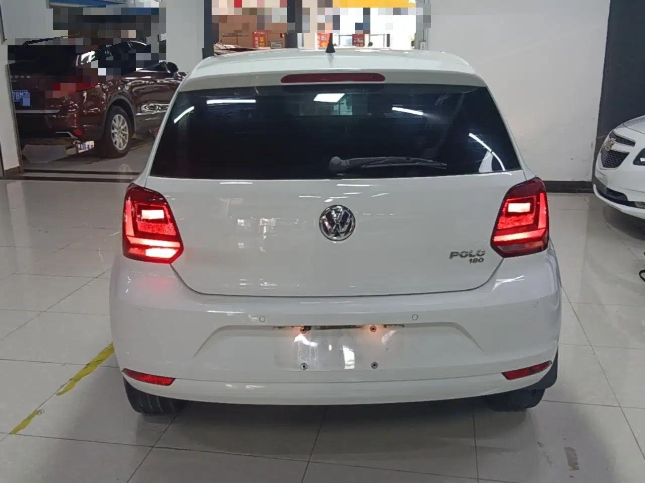 Volkswagen Polo 2018 1.5L Automatic Enjoyment Model — миниатюра 5