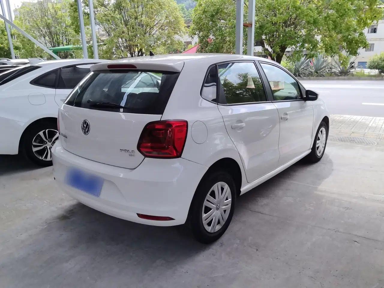 Volkswagen Polo 2018 1.5L Automatic Advanced Driving Model — миниатюра 4