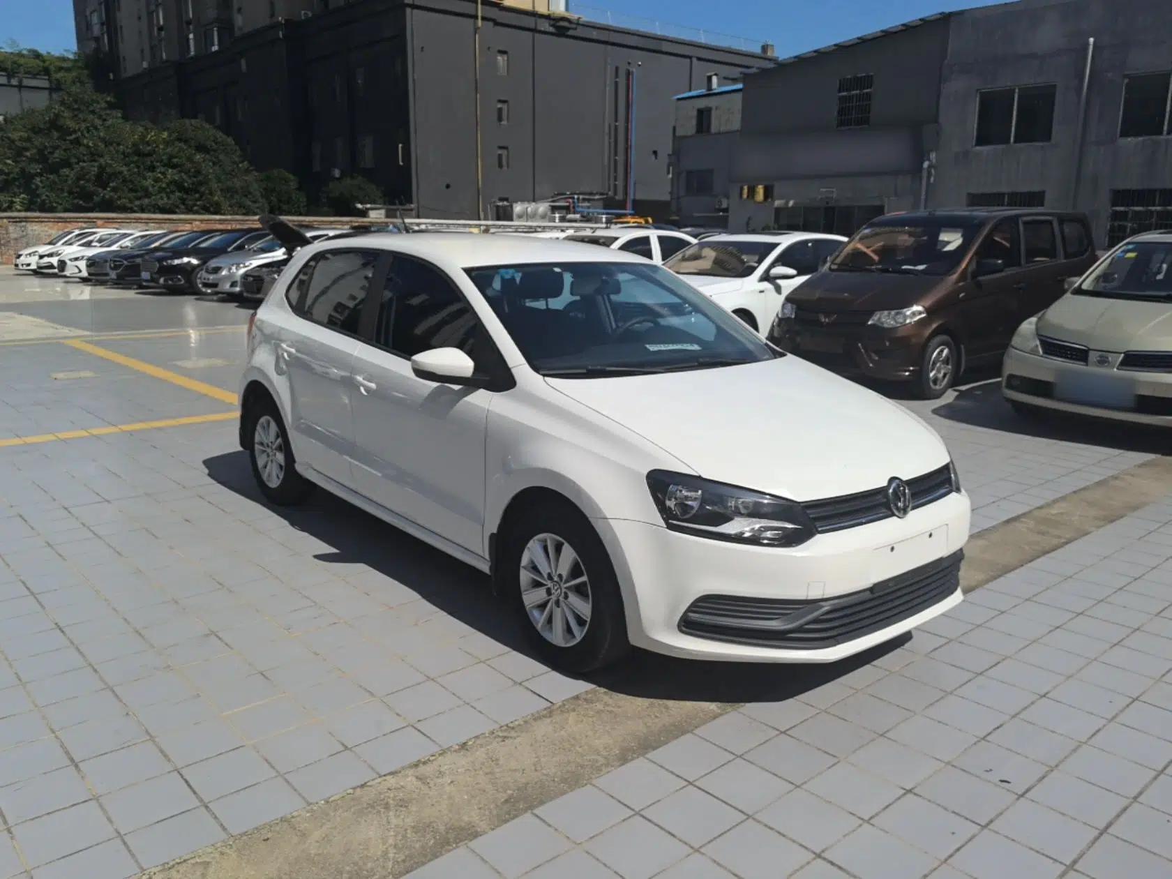 Volkswagen Polo 2018 1.5L Automatic Advanced Driving Model — миниатюра 3