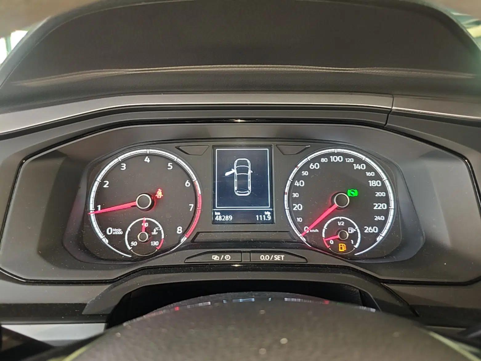 Volkswagen Polo 2019 Plus 1.5L Automatic Panoramic Enjoyment Edition — миниатюра 14