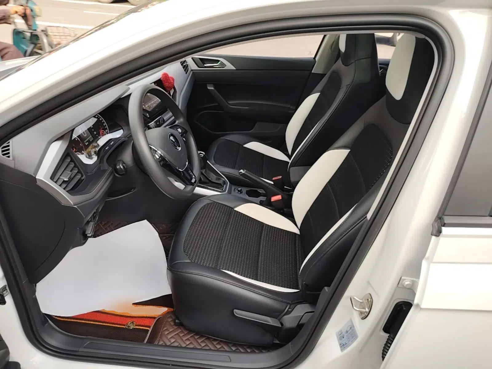Volkswagen Polo 2021 Plus 1.5L Automatic Panoramic Enjoyment Edition — миниатюра 17
