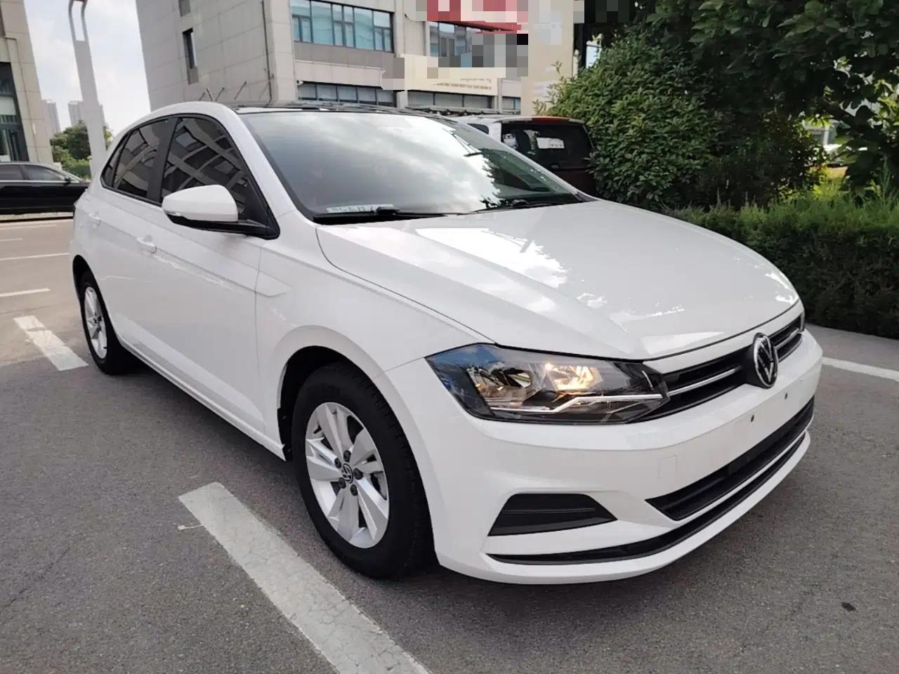 Volkswagen Polo 2021 Plus 1.5L Automatic Panoramic Enjoyment Edition — миниатюра 3
