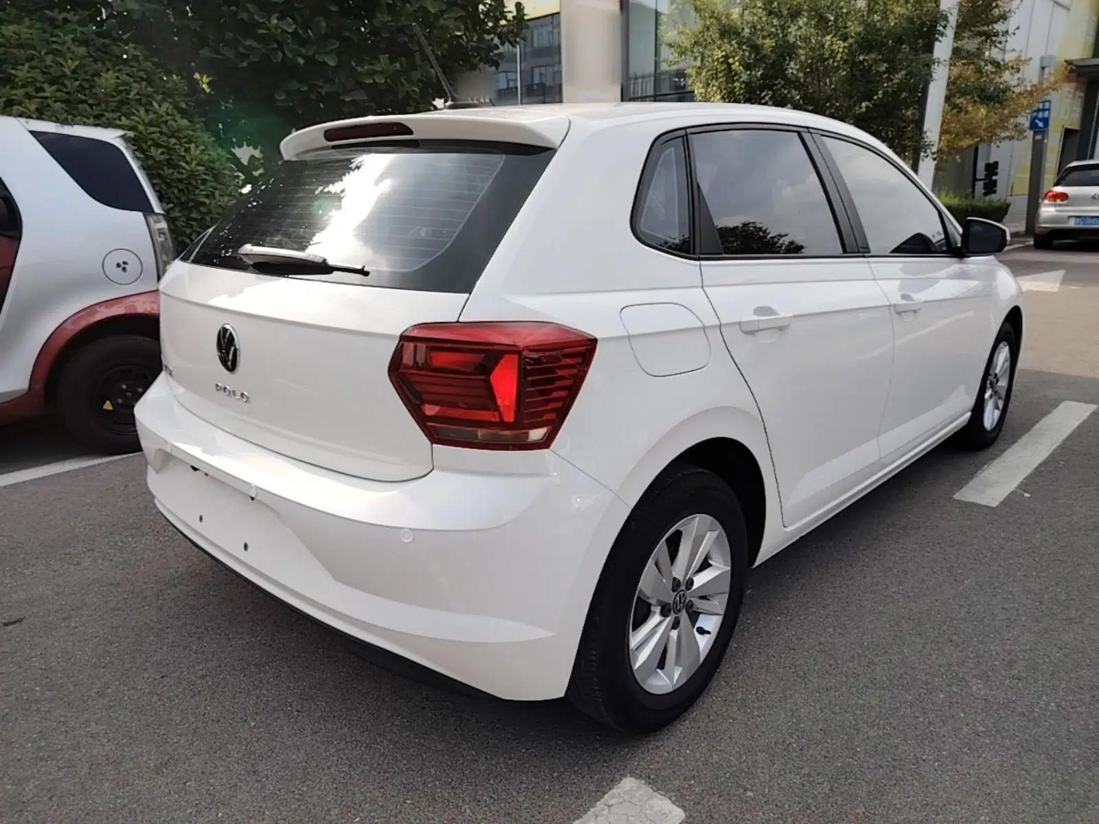 Volkswagen Polo 2021 Plus 1.5L Automatic Panoramic Enjoyment Edition — миниатюра 6