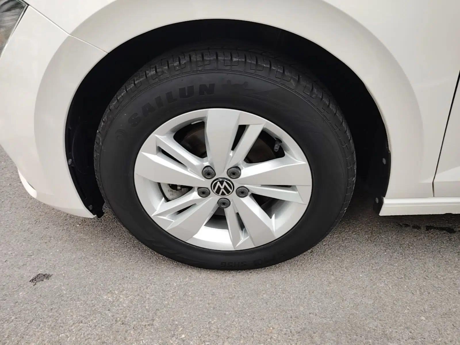 Volkswagen Polo 2021 Plus 1.5L Automatic Panoramic Enjoyment Edition — миниатюра 10
