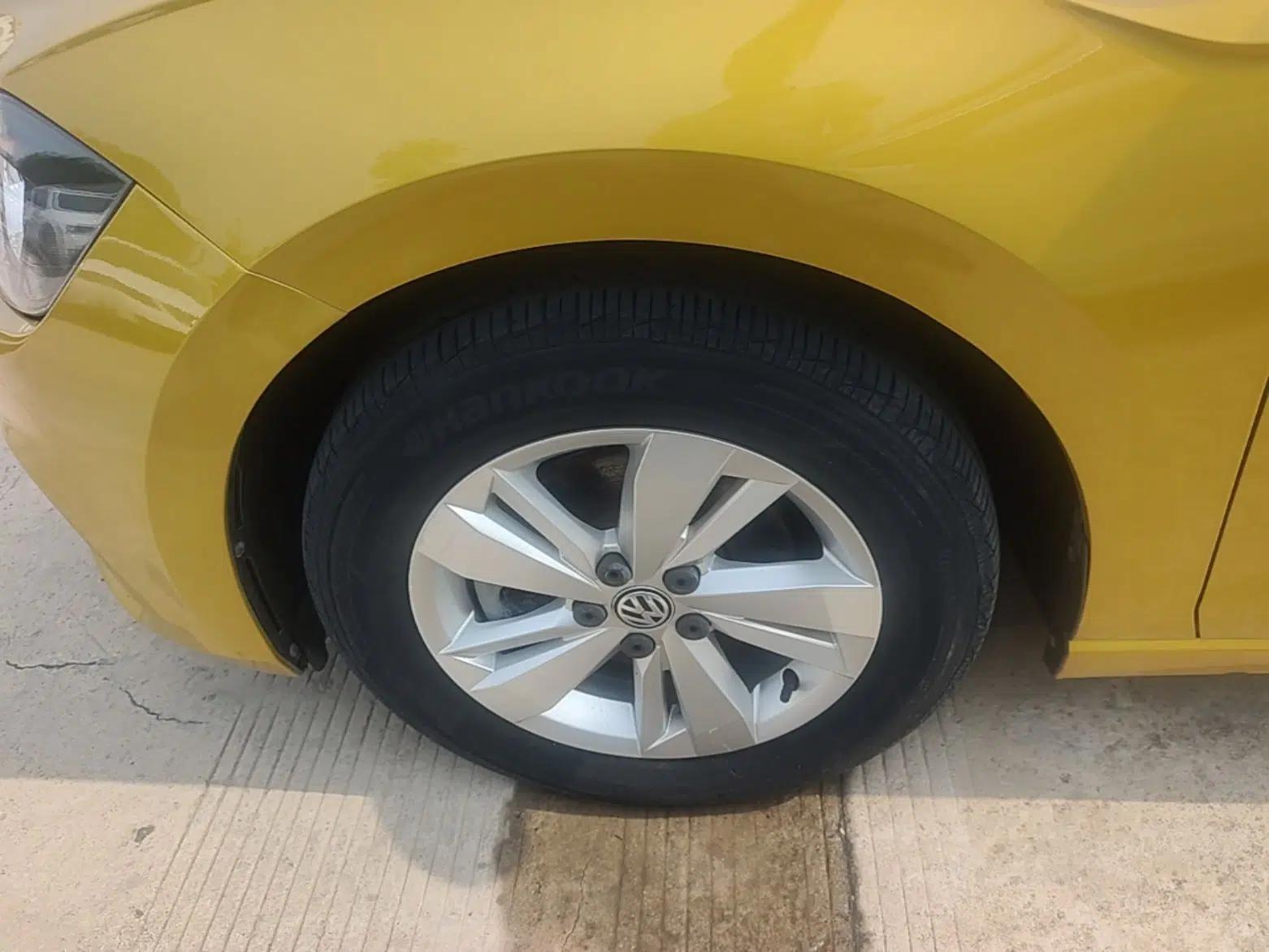Volkswagen Polo 2019 Plus 1.5L Automatic Colorful Technology Edition — миниатюра 15