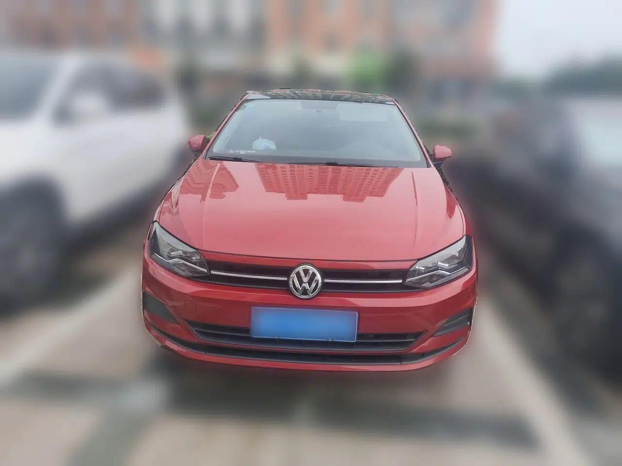 Volkswagen Polo 2019 Plus 1.5L Automatic Colorful Technology Edition — миниатюра 2