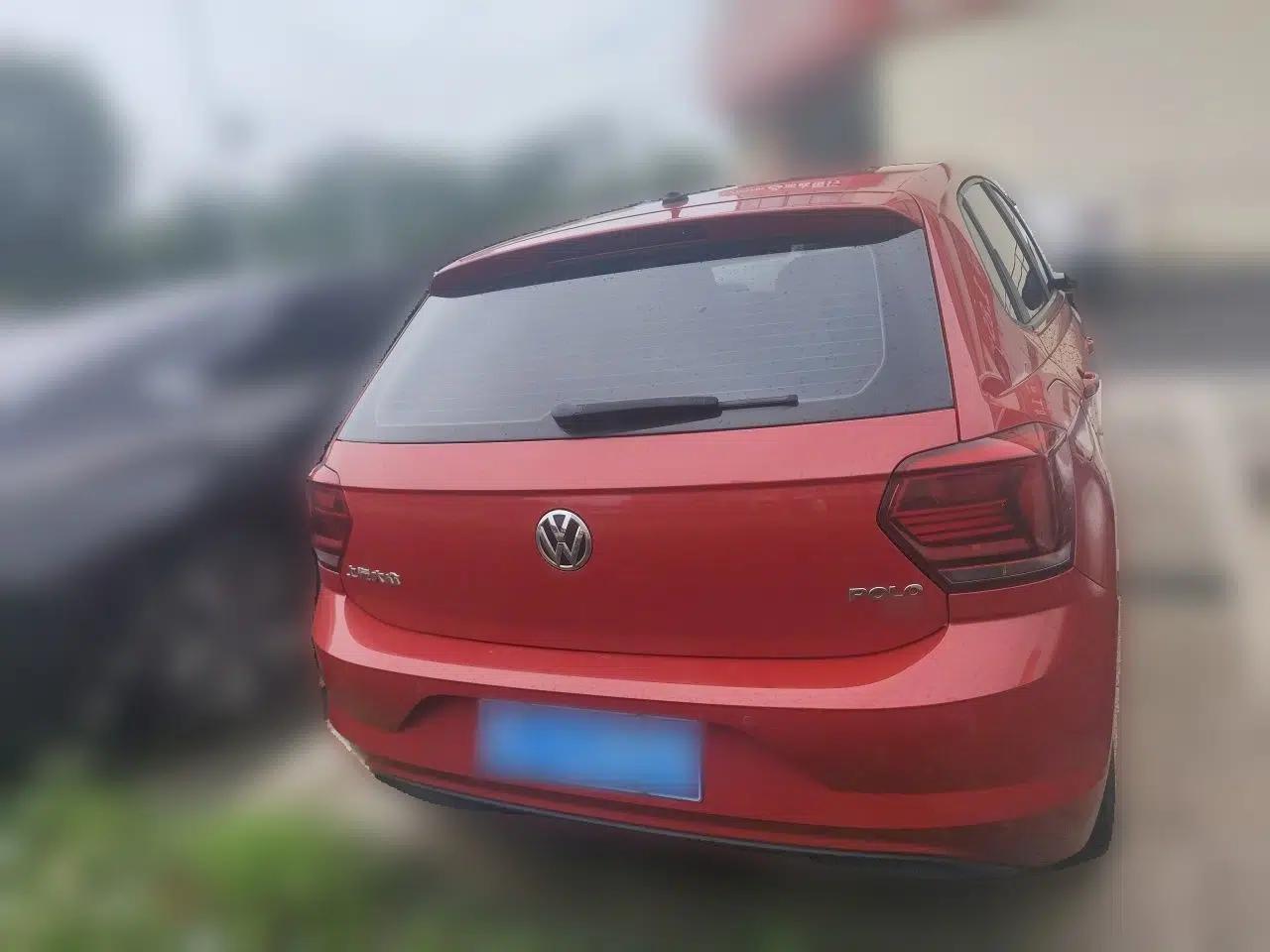 Volkswagen Polo 2019 Plus 1.5L Automatic Colorful Technology Edition — миниатюра 5