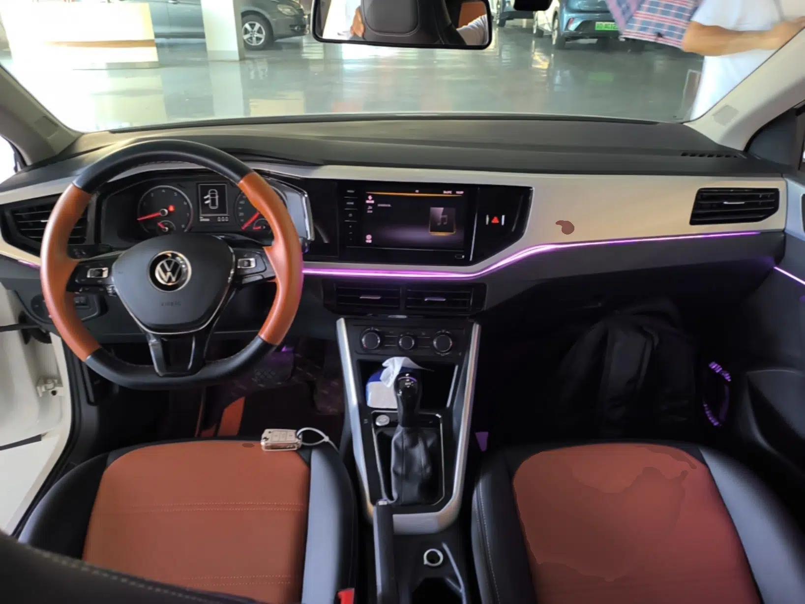 Volkswagen Polo 2021 Plus 1.5L Automatic Colorful Tech Edition — миниатюра 12