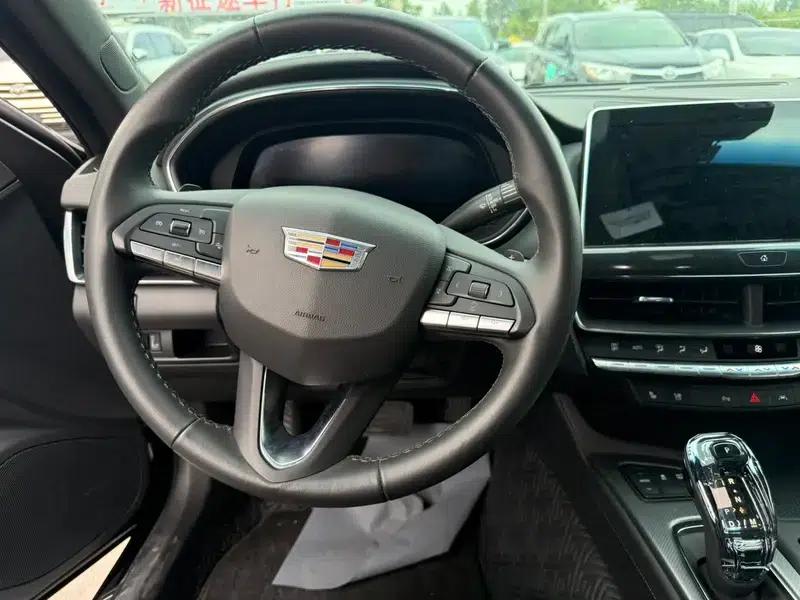 2023 Cadillac CT5 28T Luxury Standard Edition — миниатюра 12