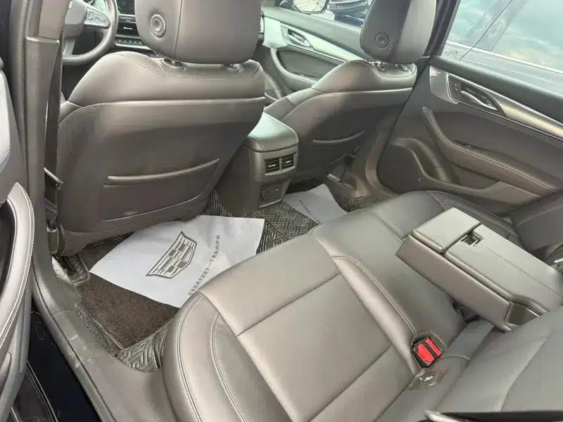 2023 Cadillac CT5 28T Luxury Standard Edition — миниатюра 15