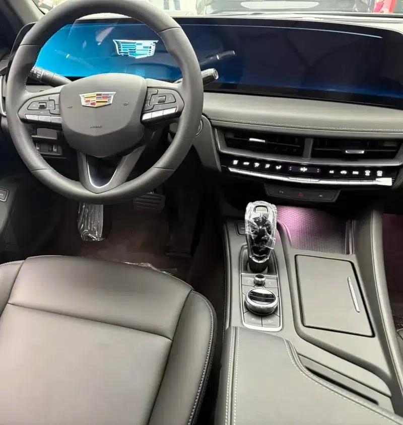 2024 Cadillac CT5 28T Luxury Pro — миниатюра 5