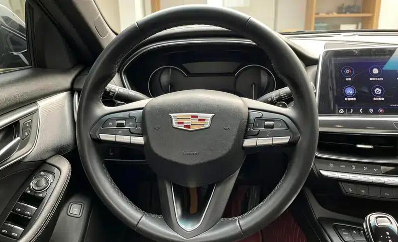 2022 Cadillac CT5 28T Luxury — миниатюра 10
