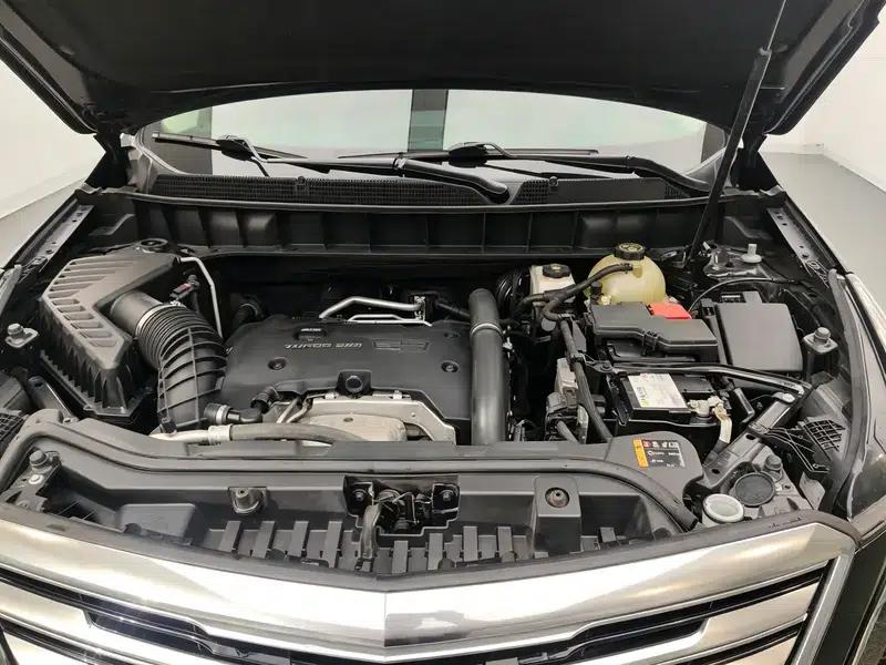 Cadillac XT5 2018 28T AWD Luxury — миниатюра 10
