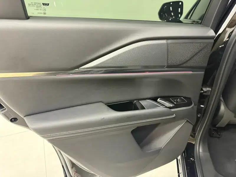 Cadillac XT5 2025 28T AWD Luxury — миниатюра 11