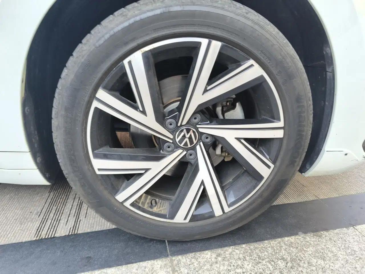 Volkswagen FAW-Volkswagen CC 2024 330TSI Spectacular All-inclusive Model — миниатюра 8