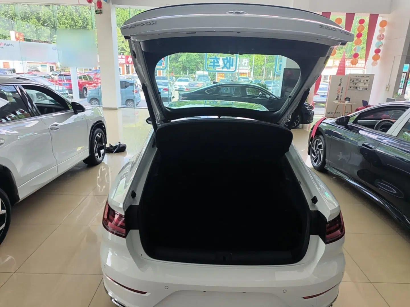 Volkswagen FAW-Volkswagen CC 2025 Model, Facelifted 380TSI, Striking and Shared Enjoyment Version — миниатюра 22