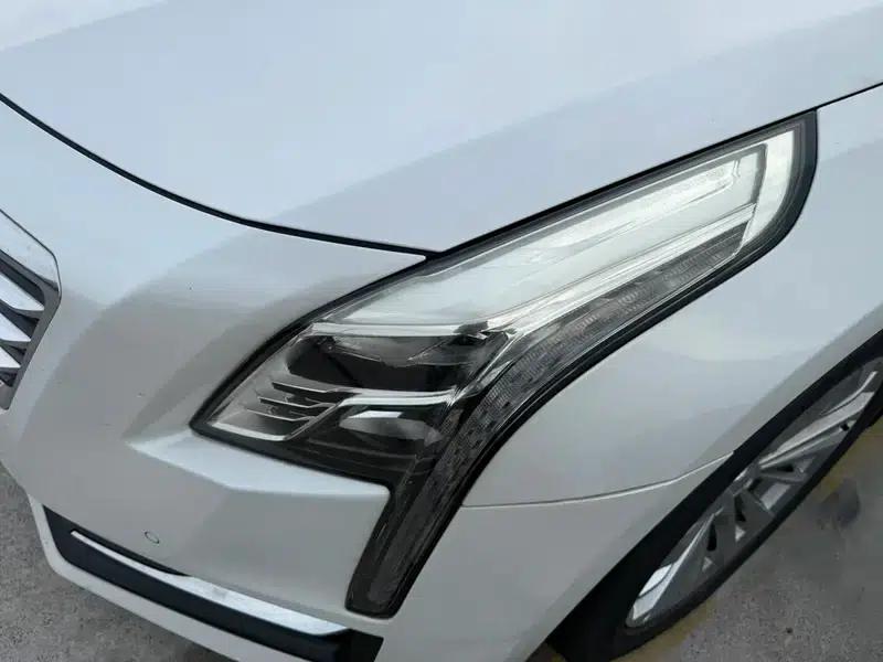 2017 Cadillac CT6 28T Luxury — миниатюра 5