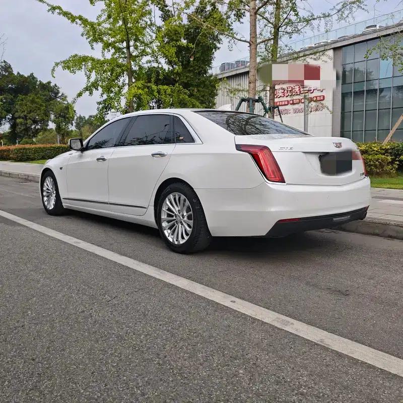 2018 Cadillac CT6 28T Fashion Edition — миниатюра 4