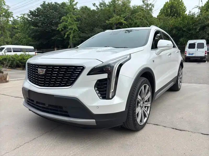 2018 Cadillac XT4 28T AWD Platinum Edition — миниатюра 1