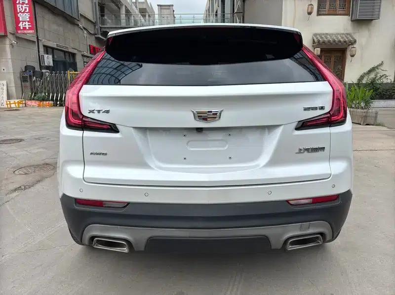 2018 Cadillac XT4 28T AWD Platinum Edition — миниатюра 5