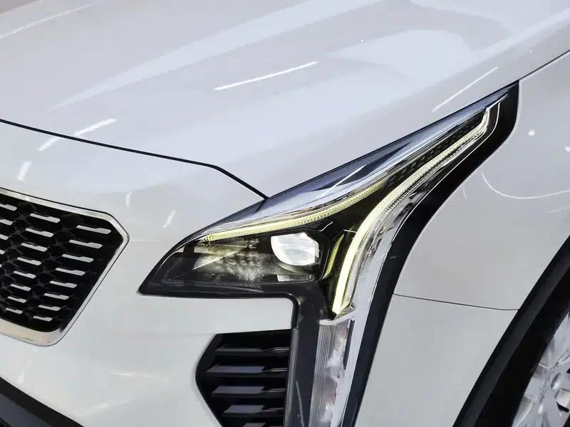 Cadillac XT4 2021 28T Two-Wheel Drive Technology Edition — миниатюра 9