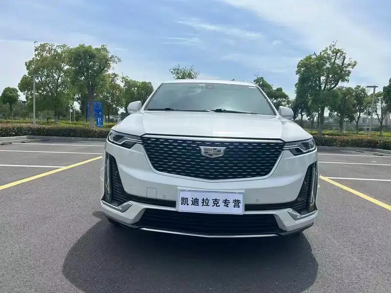 Cadillac XT6 2021 2.0T Mild Hybrid Six-Seat AWD Fashion Model — миниатюра 2
