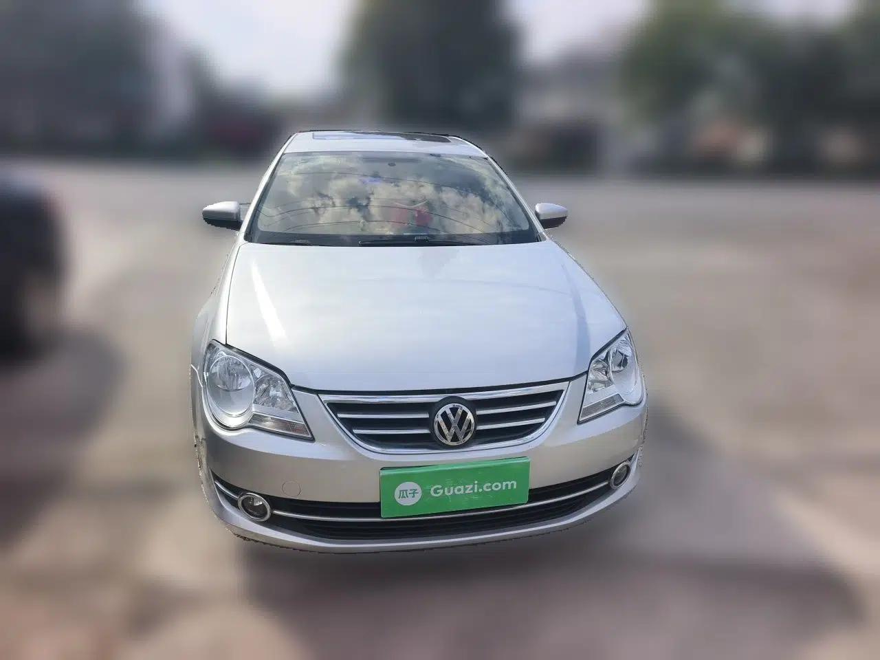 Volkswagen Bora 2012 1.6L Automatic Comfortable Value Edition — миниатюра 2