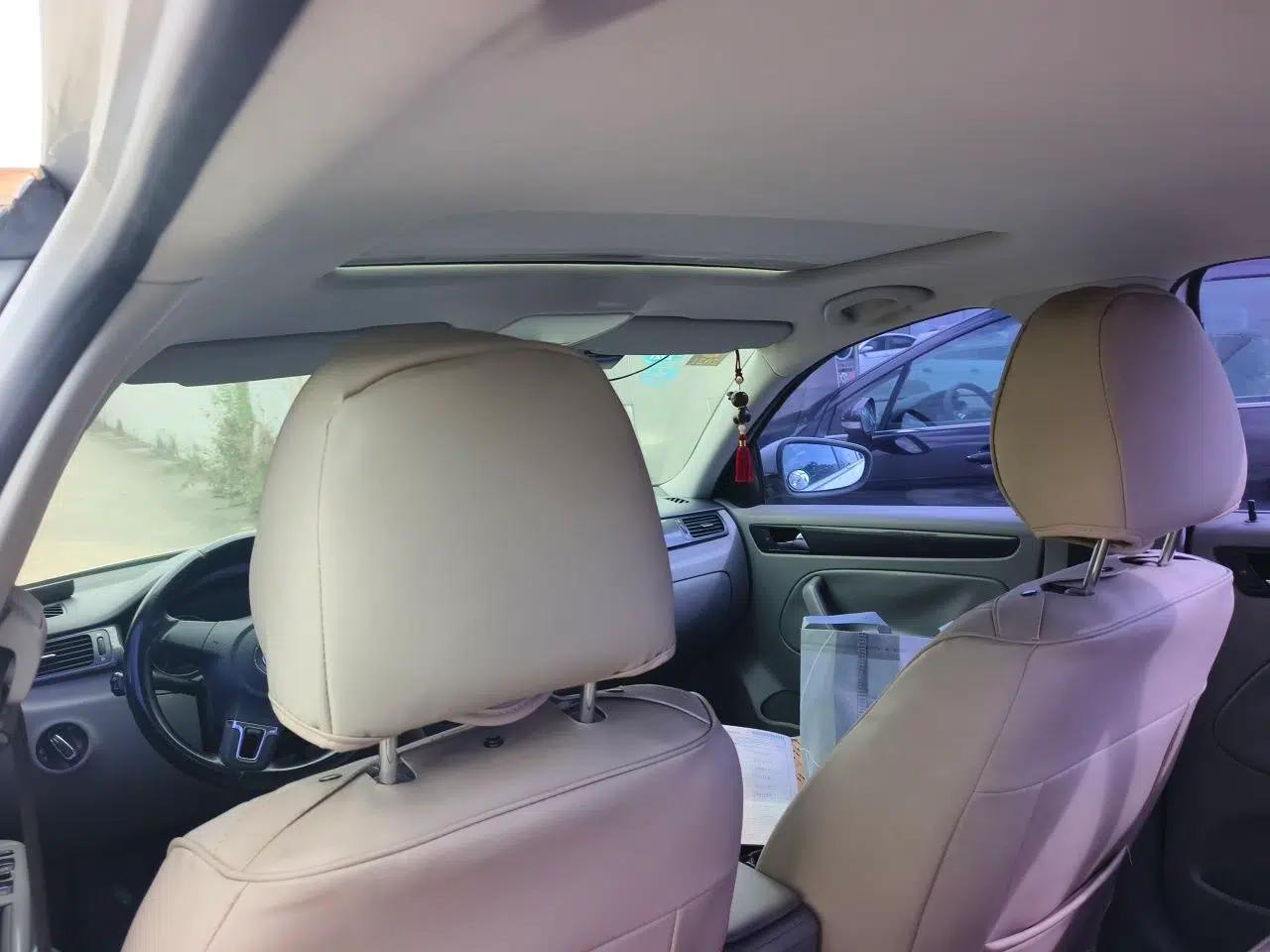 Volkswagen Bora 2012 1.6L Automatic Comfortable Value Edition — миниатюра 18