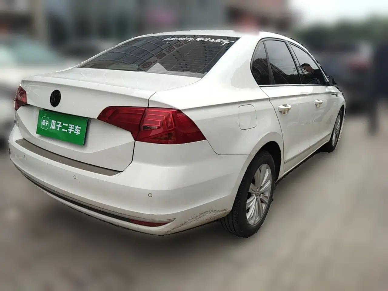 Volkswagen Bora 2017 1.6L Automatic Comfort Model — миниатюра 6